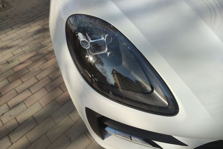 保时捷 2021款 Macan 2.0T车身外观6006