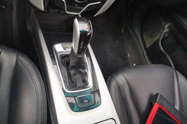 纳智捷 优6 SUV 2016款 1.8T 风尚超值型局部细节18