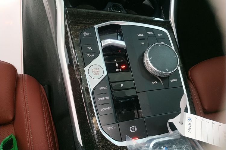 宝马3系 2023款 325Li M运动套装局部细节18