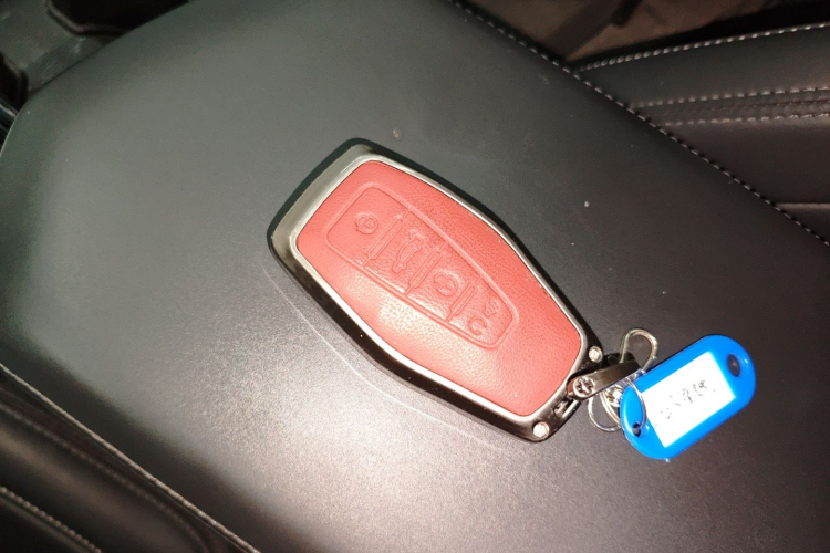 吉利汽车 星越L 2023款 2.0TD 高功自动两驱旗舰型中控内饰7001