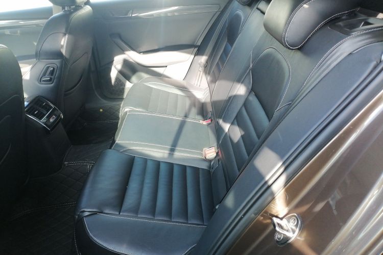 斯柯达 速派 2016款 TSI330 DSG智行版中控内饰7004