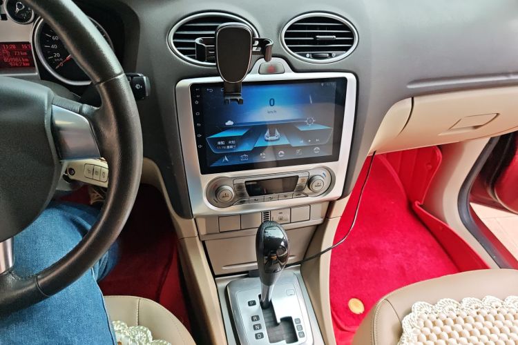 福特 福克斯 2013款 两厢经典 1.8L 自动时尚型中控内饰16