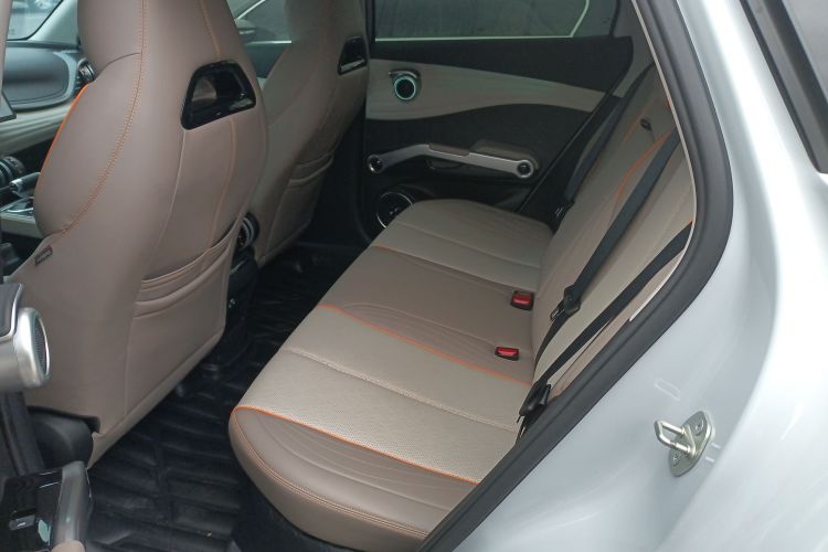 比亚迪 元PLUS 2023款 冠军版 510KM 卓越型中控内饰7004