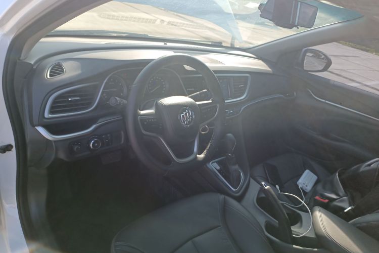 别克 英朗 2019款 18T 自动互联精英型 国VI中控内饰12