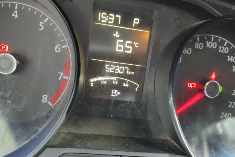 大众 朗逸 2017款 1.6L 自动风尚版中控内饰15