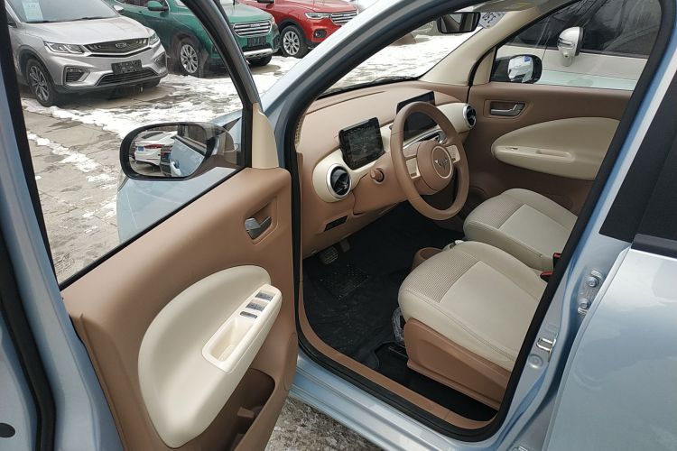 五菱汽车 宏光MINIEV 2025款 四门版 臻享+款中控内饰20