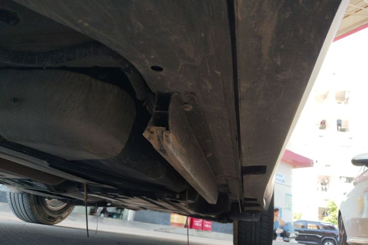 别克 昂科威 2021款 532T 两驱领先型局部细节9002