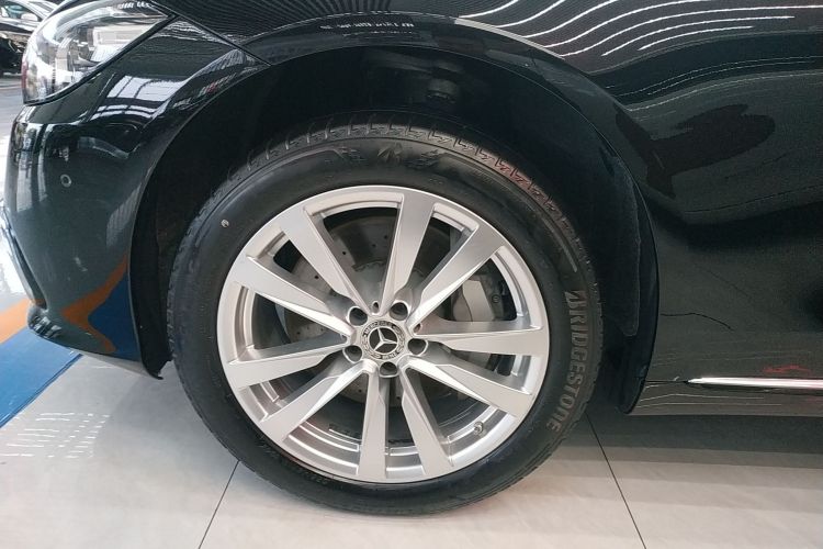 奔驰S级 2024款 改款 S 400 L 商务型车身外观6007