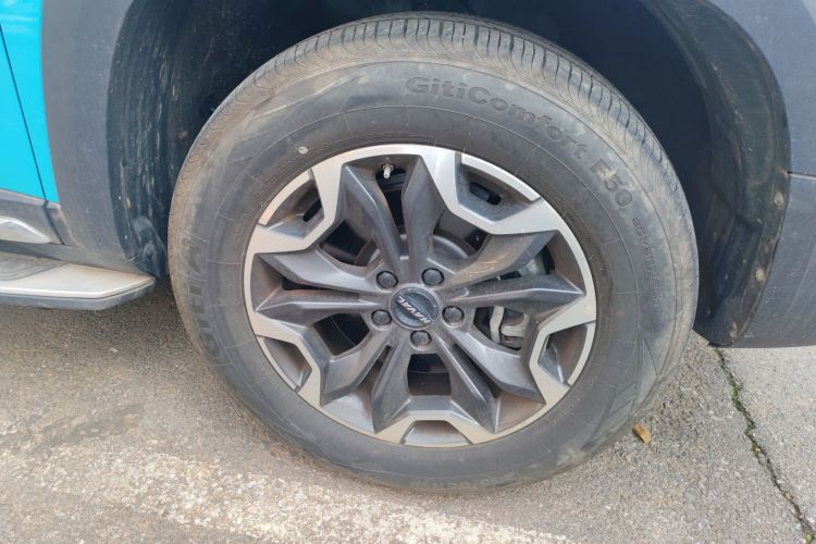 哈弗大狗 2021款 2.0T DCT四驱中华田园犬版车身外观10