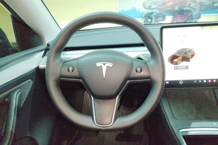 特斯拉 Model Y 2023款 后轮驱动版局部细节13