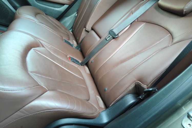 别克 昂科威 2019款 28T 四驱精英型 国V中控内饰21