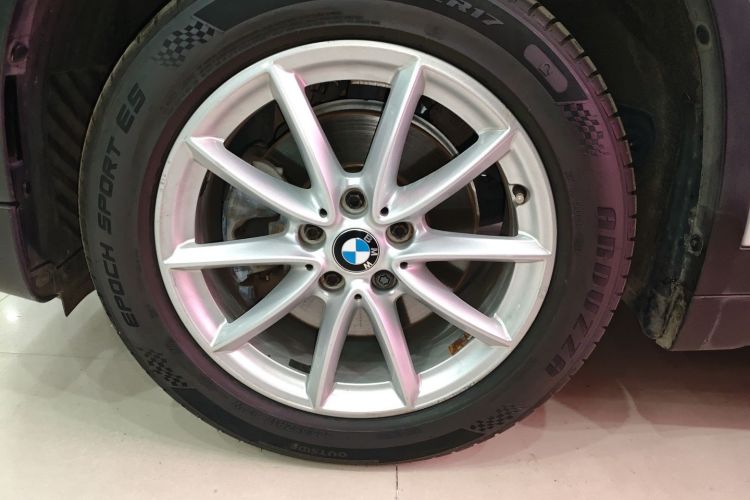 宝马X1 2018款 sDrive18Li 时尚型车身外观6007