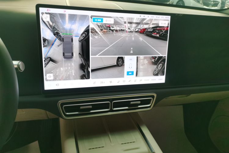 理想汽车 理想L6 2024款 Pro中控内饰16