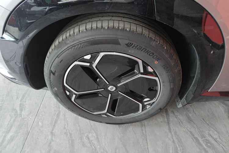 小米汽车 小米YU7 2025款 超长续航后驱版车身外观6008