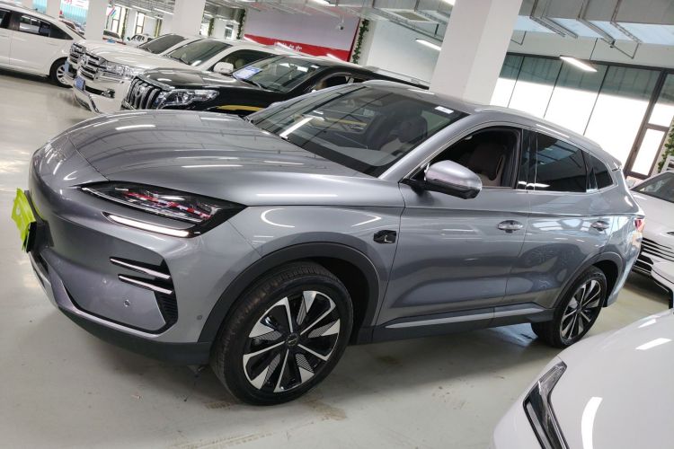 比亚迪 宋PLUS新能源 2025款 EV 520km 尊贵型车身外观6003