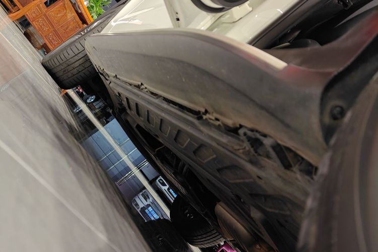 奔驰GLC 2017款 GLC 200 4MATIC局部细节9002