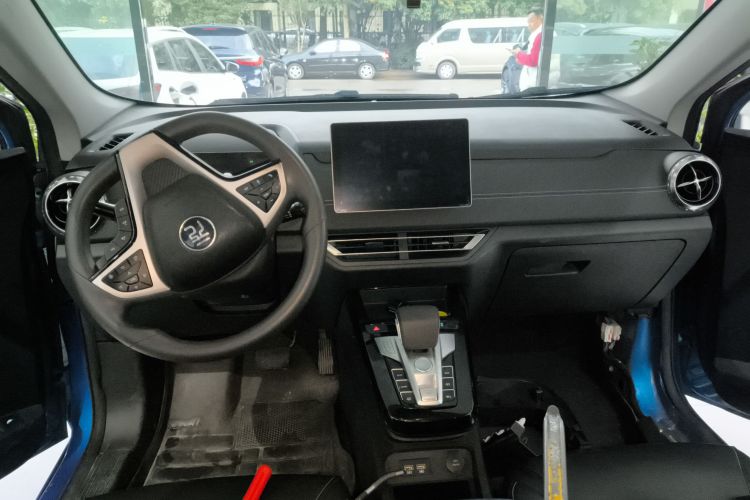比亚迪 元新能源 2019款 EV535 高能领航版中控内饰7002