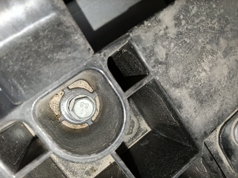 Li Auto L8