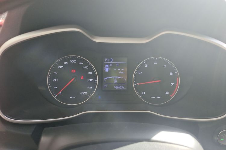 名爵ZS 2017款 16T 自动旗舰互联网版中控内饰14