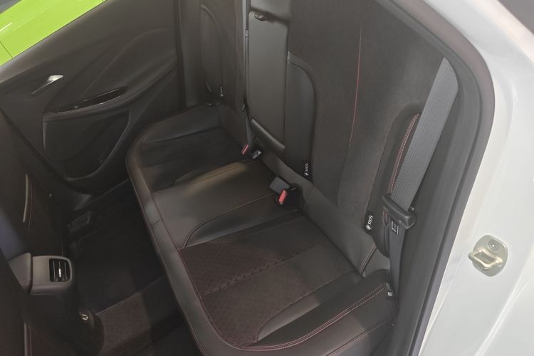 别克 威朗 2023款 Pro GS 疾风版中控内饰21