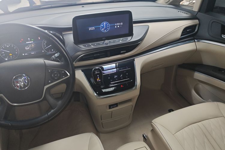 别克GL8 2023款 改款 陆上公务舱 豪华型局部细节16