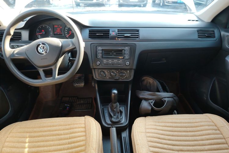 大众 桑塔纳 2019款 1.5L 自动风尚版 国VI中控内饰12