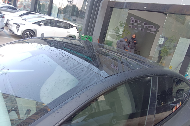 特斯拉 Model Y 2021款 Performance高性能全轮驱动版局部细节57