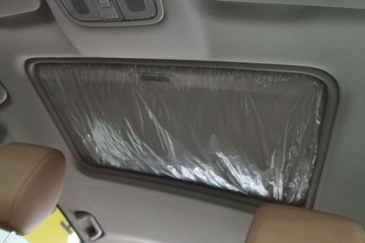 蓝电E5 2024款 荣耀版 100KM尊享型 7座局部细节22