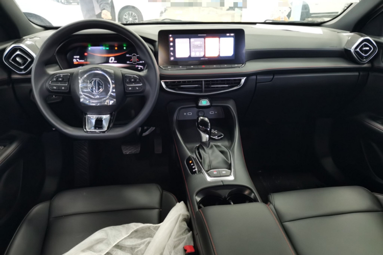 名爵 MG5 2025款 180DVVT 全球抢先版中控内饰12