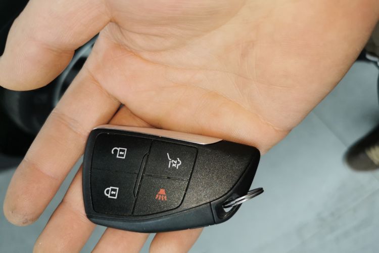 别克 2023款 昂科威Plus 652T 五座四驱豪华型中控内饰7001