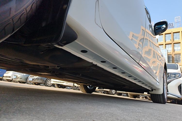 日产 轩逸 2022款 经典 1.6XL CVT豪华版局部细节9001