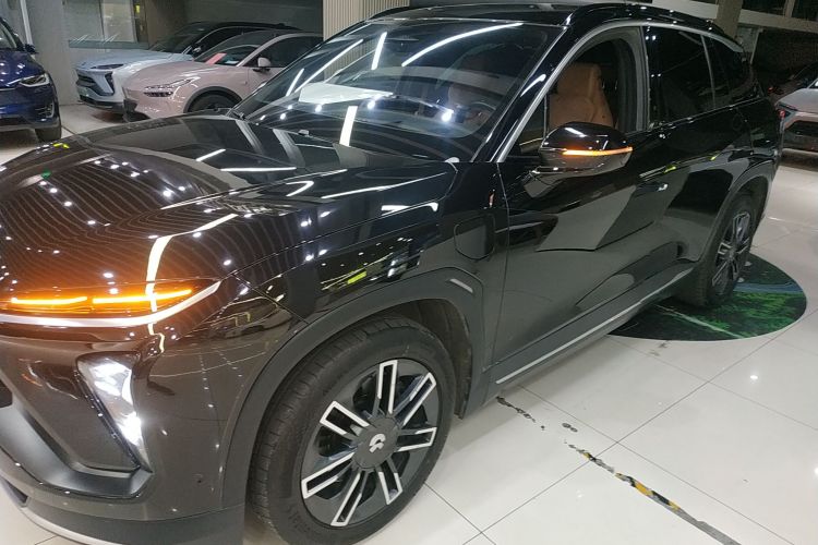 蔚来ES6 2020款 600KM 运动版车身外观4