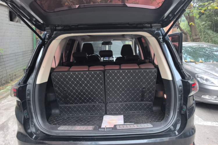 比速汽车 比速T5 2017款 1.5T 手动豪华型机舱底盘23