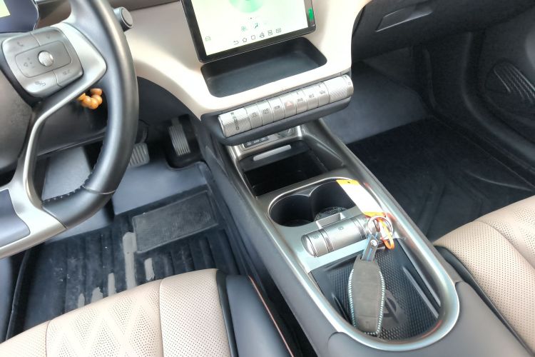 比亚迪 海豚 2023款 420km 时尚版中控内饰18