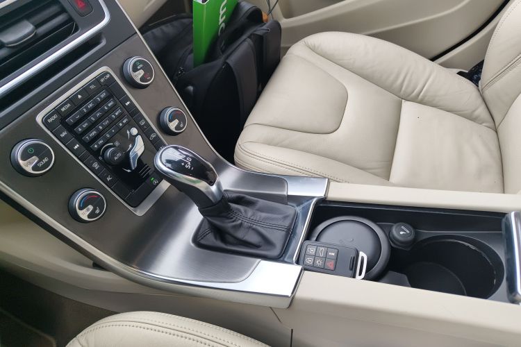 沃尔沃S60 2014款 S60L T5 智驭版局部细节18