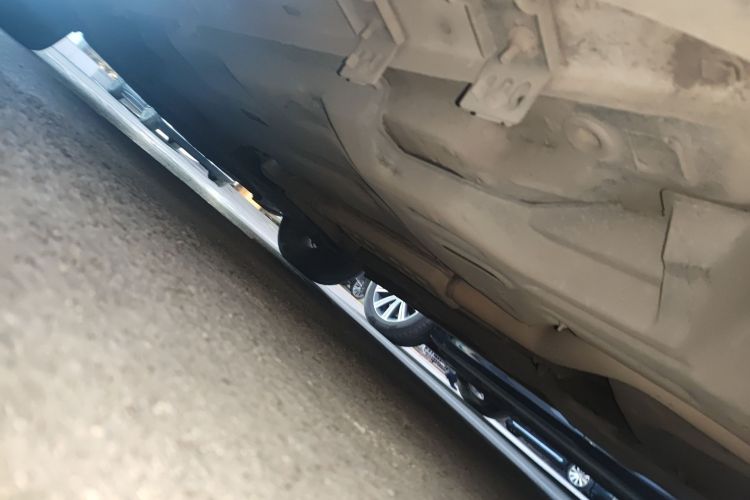 Jeep 自由光 2016款 2.4L 领先版局部细节9003