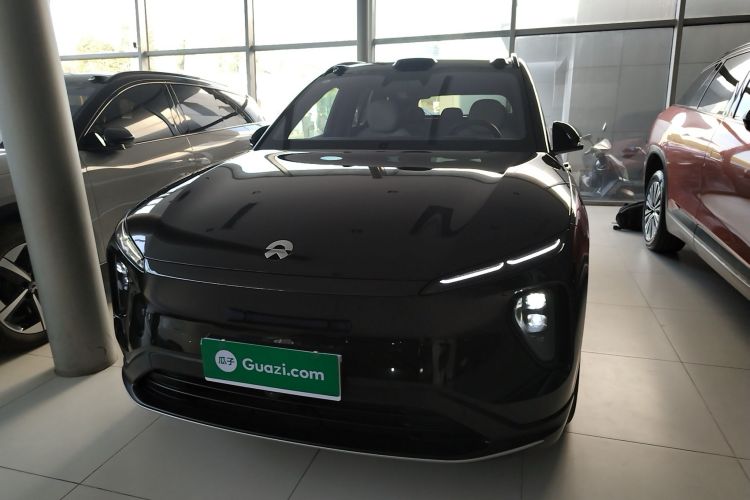 蔚来ES6 2024款 75kWh车身外观2