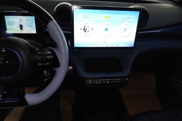 比亚迪 海豚 2021款 401km 骑士版中控内饰16