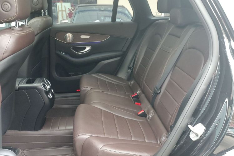 奔驰GLC 2022款 改款二 GLC 260 L 4MATIC 豪华型中控内饰21