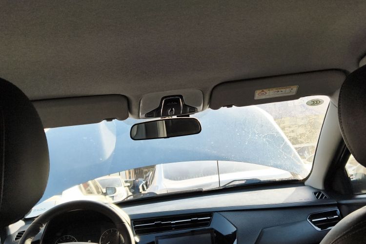 奇瑞 瑞虎3X 2021款 PLUS 1.5L CVT痛快红枣版II型中控内饰22