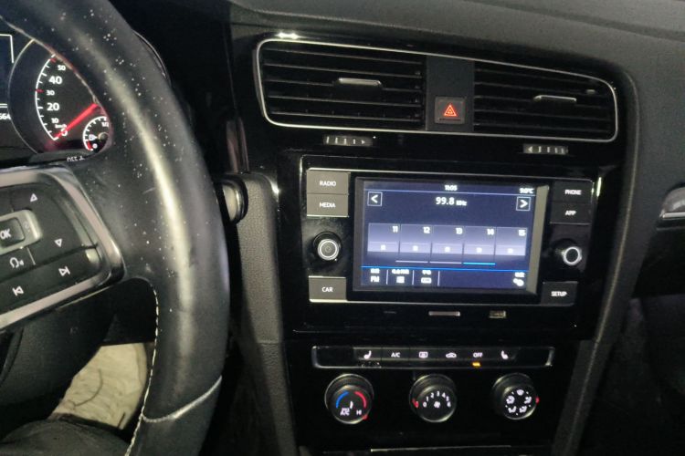 大众 高尔夫 2018款 280TSI 自动R-Line型中控内饰16