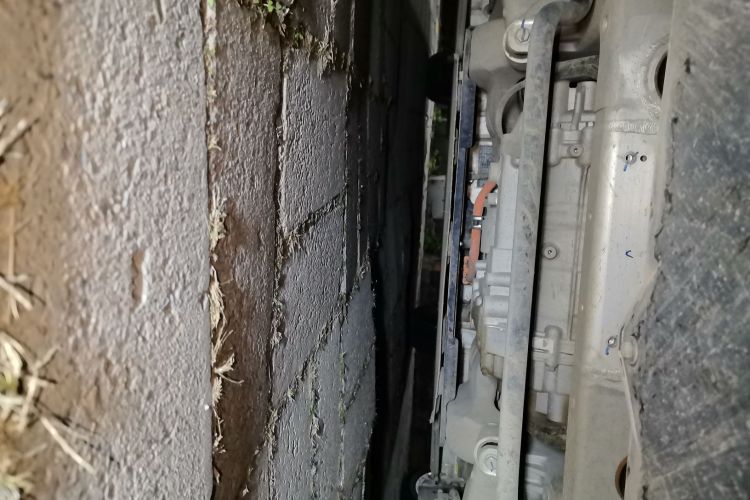 鸿蒙智行 问界M5 2022款 纯电四驱性能版局部细节9009