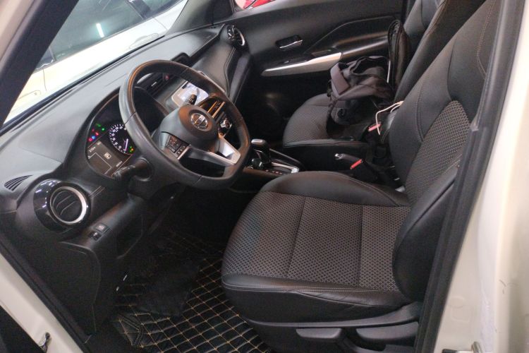 日产 劲客 2018款 1.5L CVT智联豪华版中控内饰19