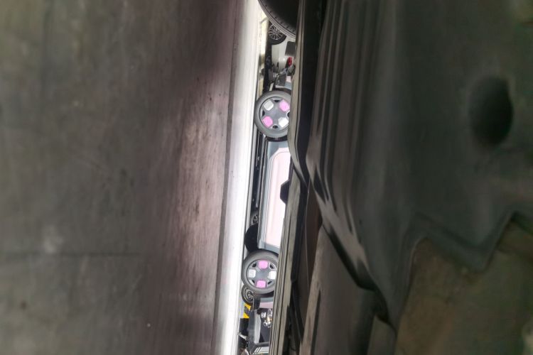 领克01 2017款 2.0T 两驱耀Pro版局部细节9002