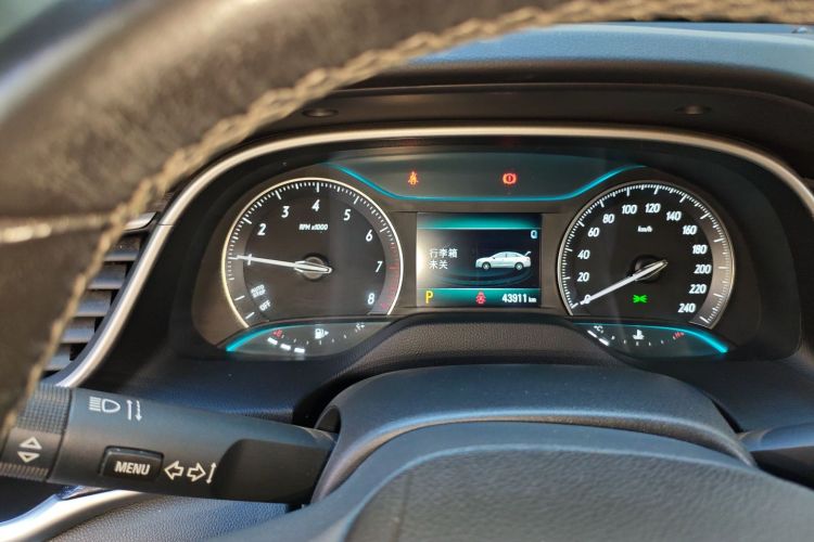 别克 英朗 2019款 18T 自动互联精英型 国VI中控内饰14