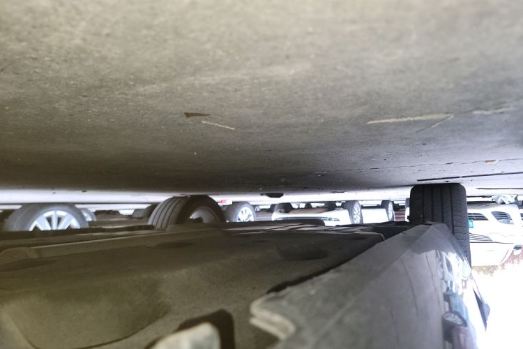 凯迪拉克XTS 2017款 28T 精英型局部细节9001