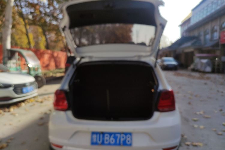 大众 Polo 2016款 1.6L 自动舒适型机舱底盘23