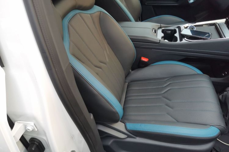 捷途山海L6 2024款 1.5TD DHT MAX局部细节41