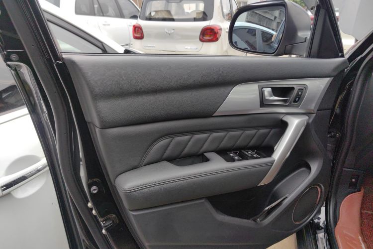 哈弗H2 2014款 1.5T 手动两驱精英版中控内饰7007