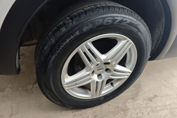 观致5 2018款 改款 1.6T 自动领先型车身外观6008